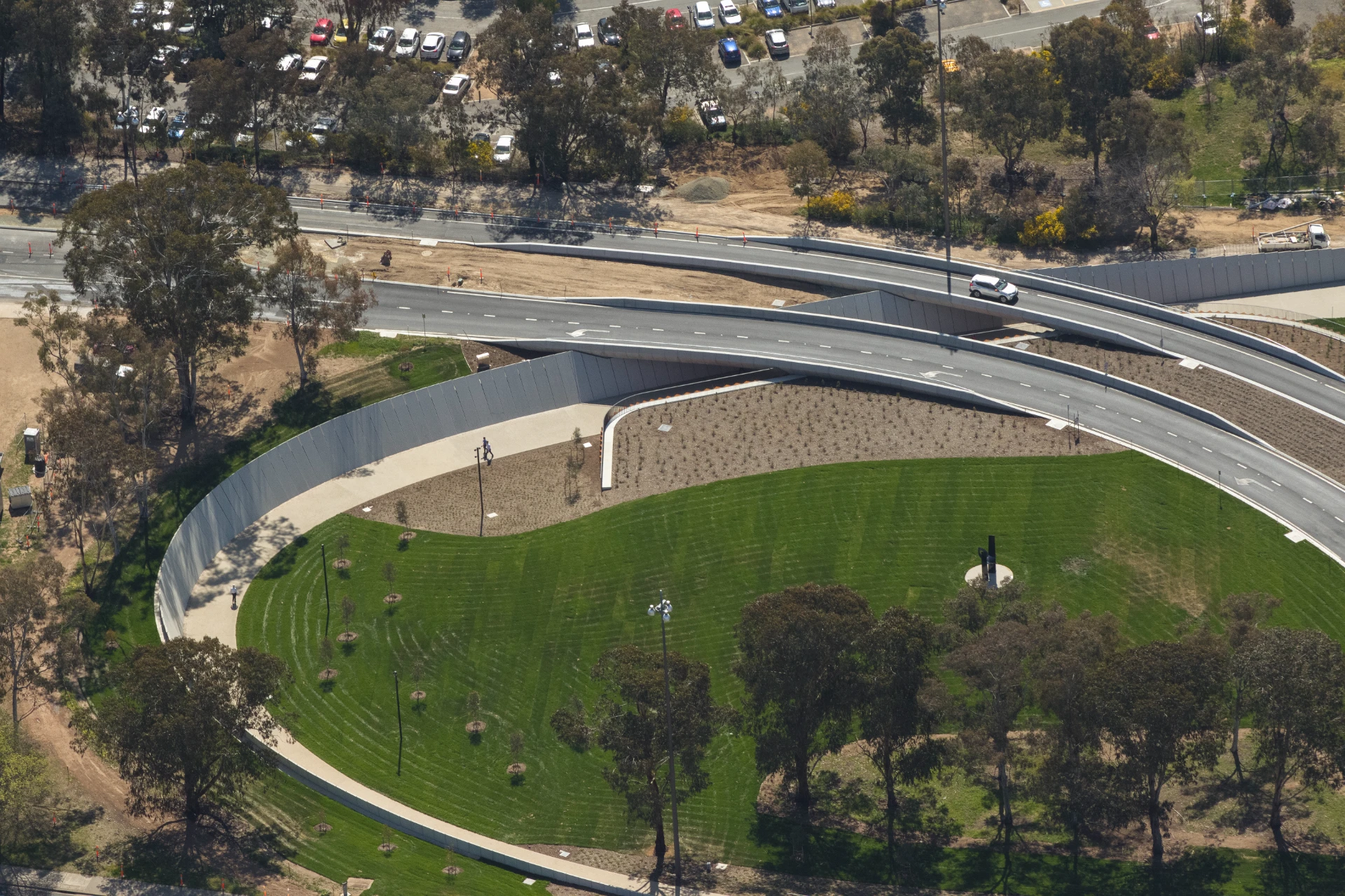 Bowen Place Crossing