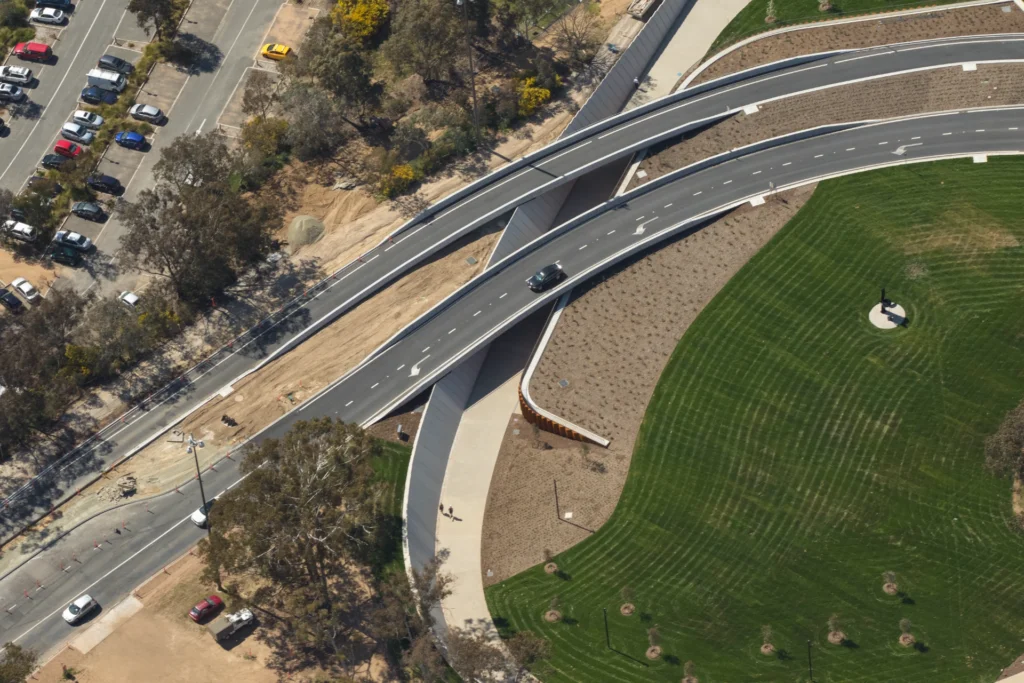 Bowen Place Crossing, engineering project by TTW
