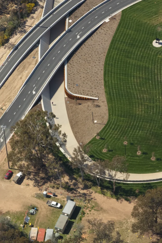 Bowen Place Crossing
